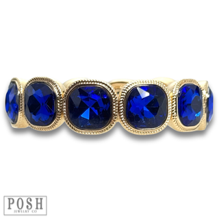 Square rhinestone single strand bracelet