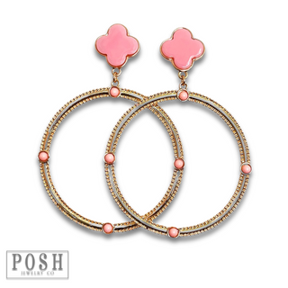 Clover and textured circle earring