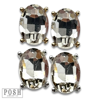 Oval rhinestone earring in metal tone setting