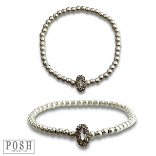 Bead bracelet with rhinestone inital