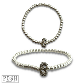 Bead bracelet with rhinestone inital