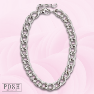 Chunky textured chain necklace