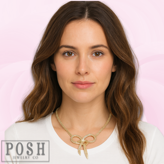 Large infinity bow on wheat chain necklace
