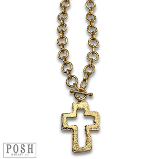 Chunky chain and cross pendant necklace