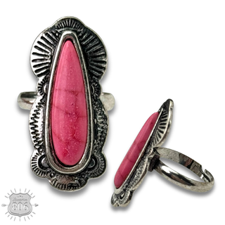 Scalloped pink teardrop ring