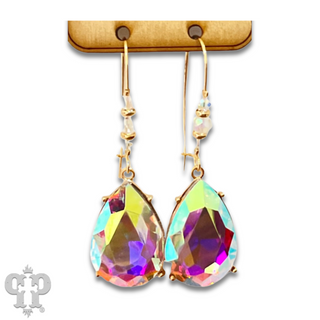 Teardrop on decorative gold kidney wire earring