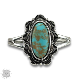Western style oval stone cuff bracelet
