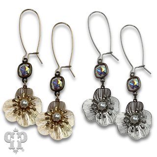Flower charm earring with crystals from Swarovski® - LC