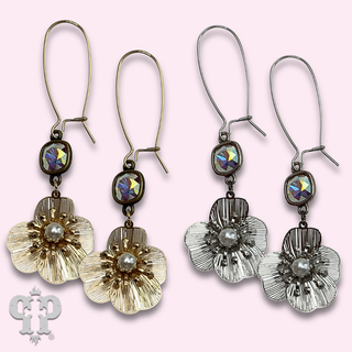 Flower charm earring with crystals from Swarovski® - LC