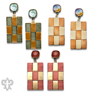 Checkerboard pattern dangle earring with Austrian crystal