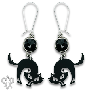 Spooky cat earring with Austrian crystal