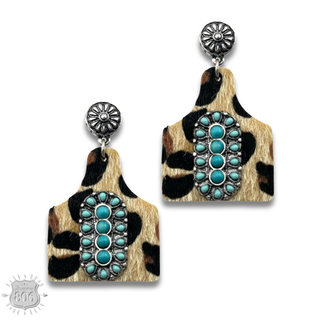 Pebbled ear tag earring,stone center