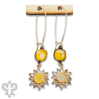 Sparkling druzy style sun charm earring with Austrian crystal