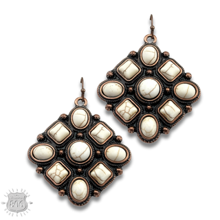 Diamond shape stone earring