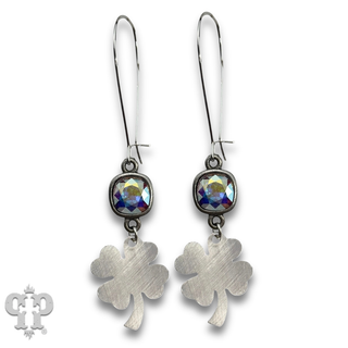 Clover charm earring with crystals from Swarovski®