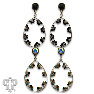 Flower seed bead teardrop earring with crystals from Swarovski®- LC