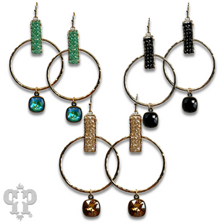 Twisted gold tone circle and seed bead earring with Austrian crystal