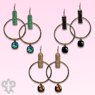 Twisted gold tone circle and seed bead earring with Austrian crystal