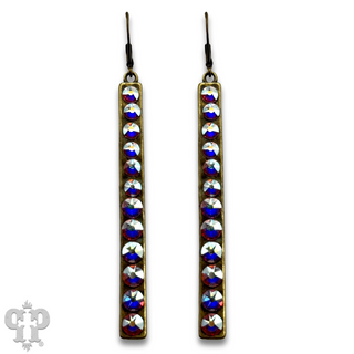 Sleek bar earring with Austrian crystals