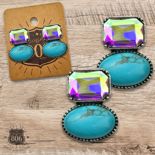 Rhinestone and oval cabochon post earring