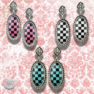 Checkerboard print oval earrings