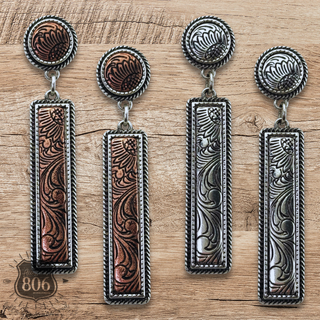 Western tooled look bar earrings