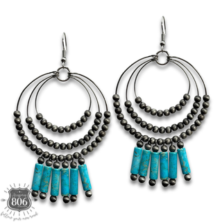 Triple ring western style stone bead earring