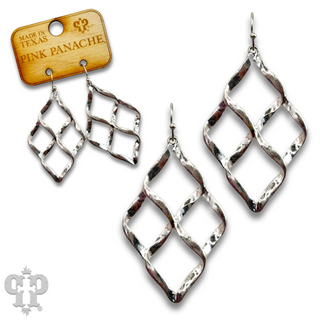 Waffle teardrop earring