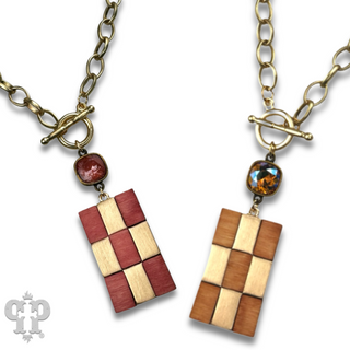 Checkerboard pattern pendant necklace with Austrian crystal