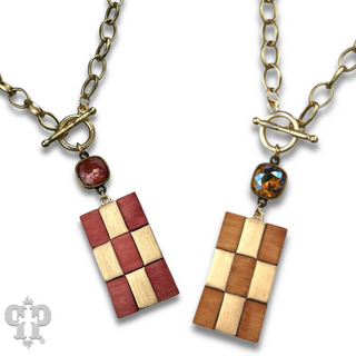Checkerboard pattern pendant necklace with Austrian crystal