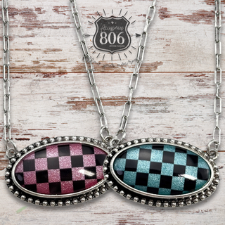 Checkerboard print oval pendant necklace