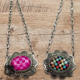 Oval checkerboard pendant necklace