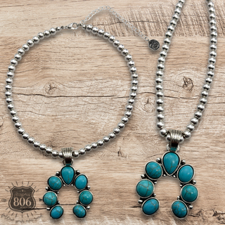 Squash blossom pendant choker necklace