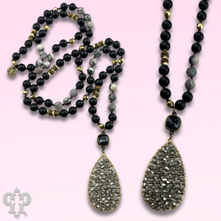 Stone bead pendant necklace with Austrian crystal