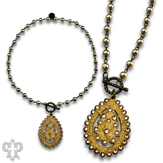 Toggle necklace with Austrian crystal Santa Fe teardrop pendant