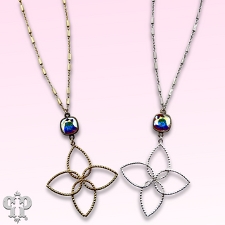 Four petal flower necklace with Austrian crystal