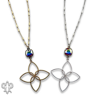 Four petal flower necklace with Austrian crystal