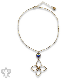 Four petal flower necklace with Austrian crystal
