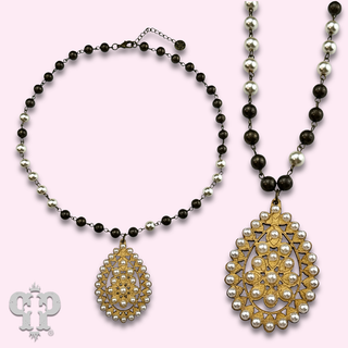 Linked bead necklace with crystals from Swarovski® Santa Fe teardrop pendant