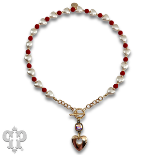 Faux pearl heart necklace with Austrian crystal