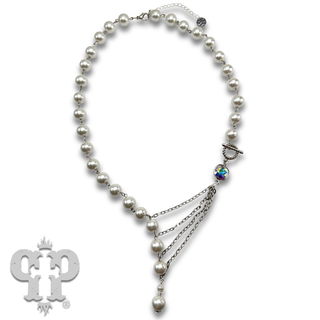 Pearl bead linked necklace with Austrian crystal