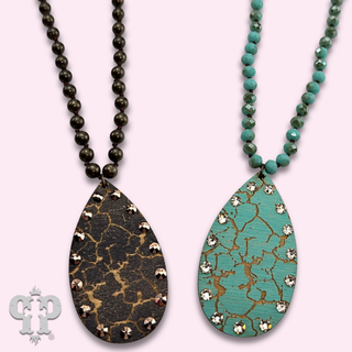 Crackle finish teardrop pendant necklace