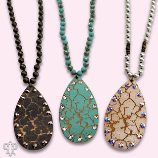 Crackle finish teardrop pendant necklace