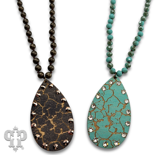 Crackle finish teardrop pendant necklace