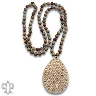 Patterned teardrop pendant necklace