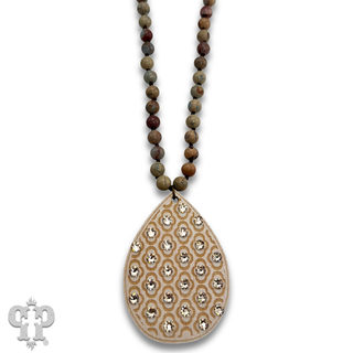 Patterned teardrop pendant necklace