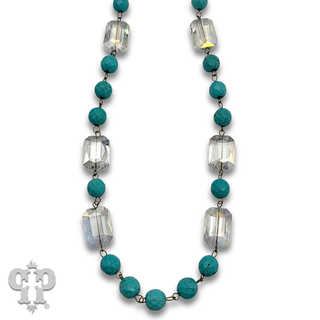 Round and faceted glass bead necklace