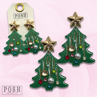 Green decorated Christmas earring