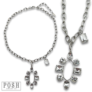 Rhinestone pendant and chain necklace