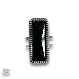 Solid rectangle rhinestone ring